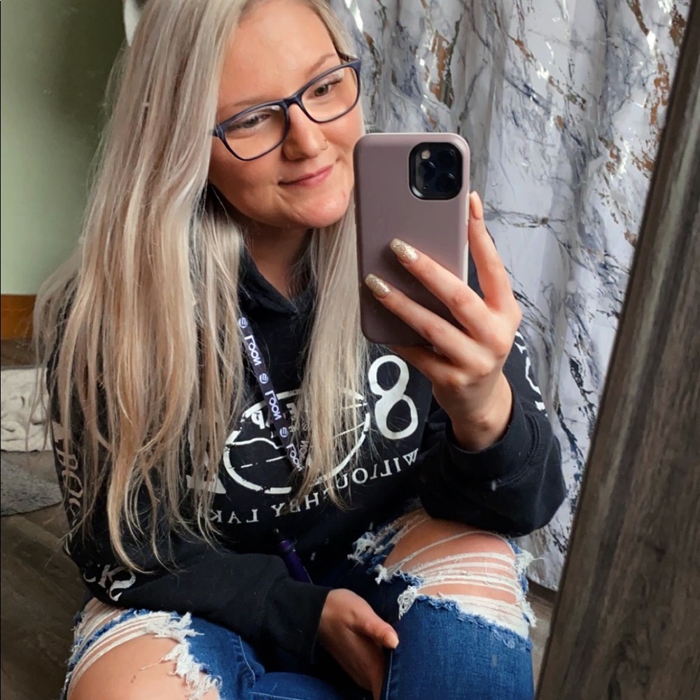 Meet your Posher, Saige